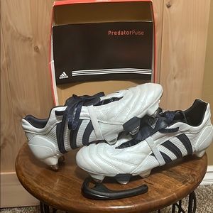 Adidas Predator Pulse II XTRXSG Beckham Cleats- W